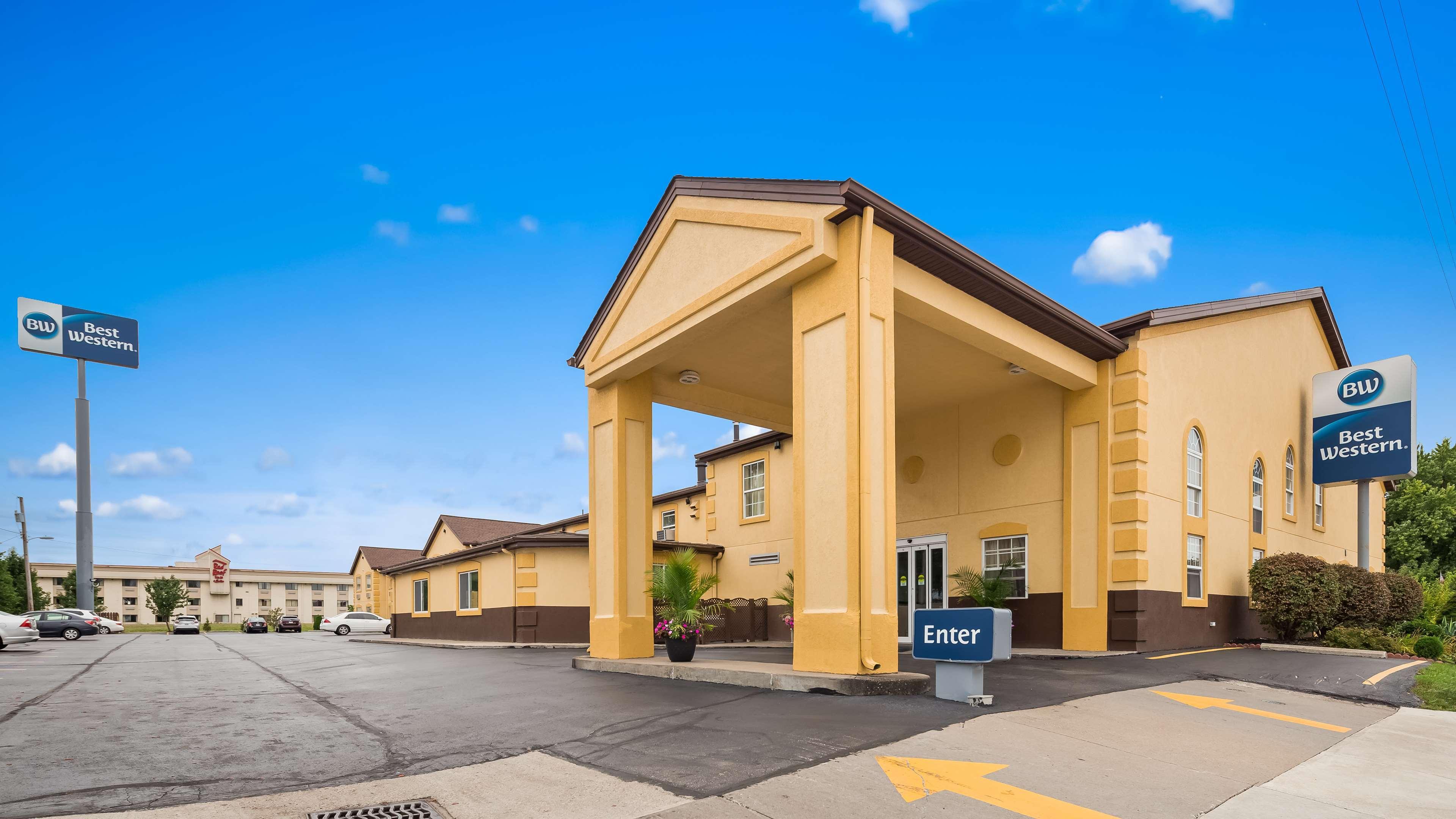 Best Western Elyria Exterior foto