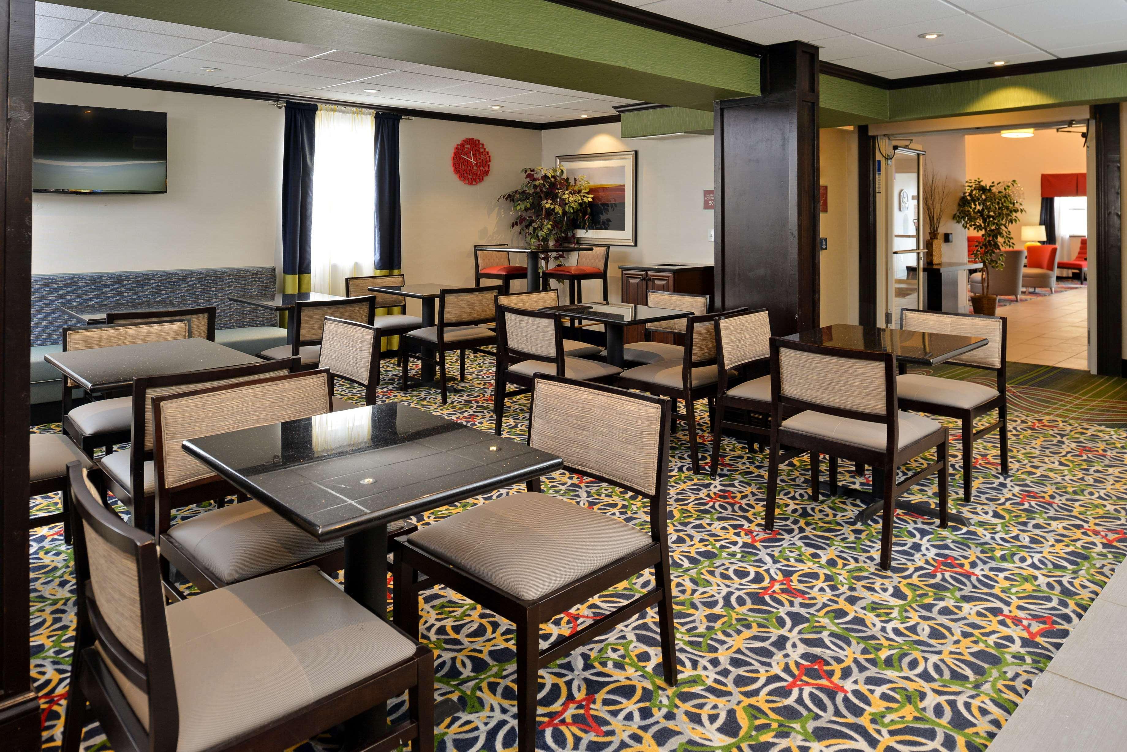 Best Western Elyria Exterior foto